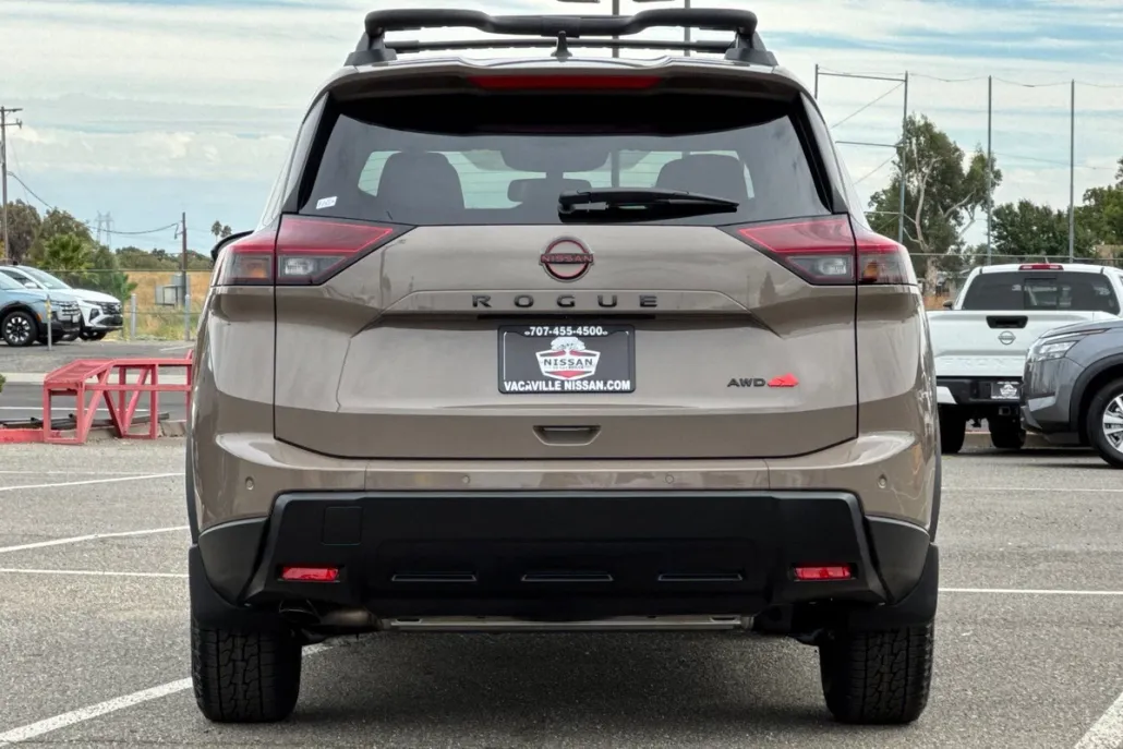 2026 Nissan Rogue SV photo 1
