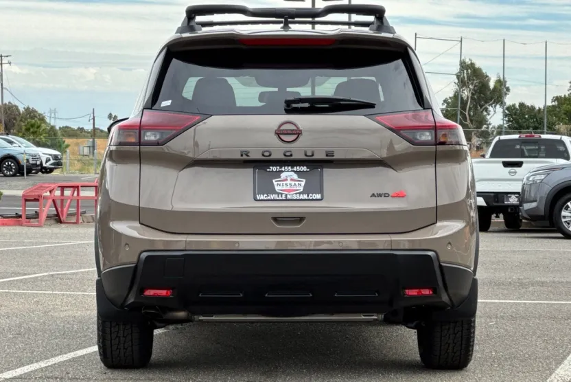 2026 Nissan Rogue SV photo 1
