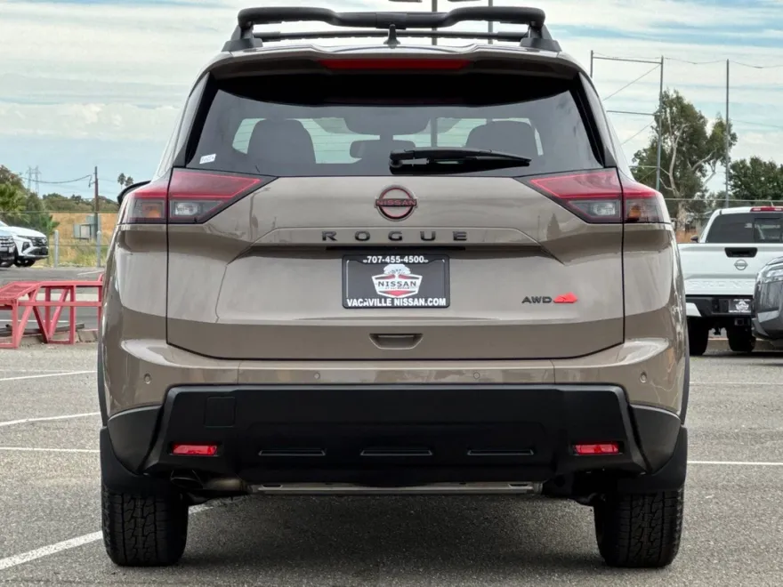 2026 Nissan Rogue SV photo 1