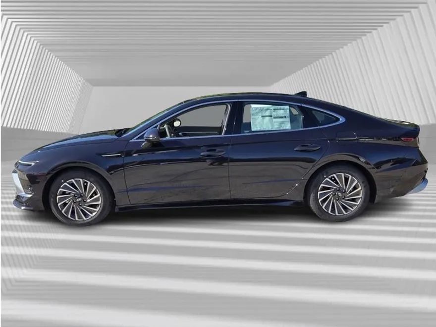 2025 Hyundai Sonata Hybrid Limited photo 1