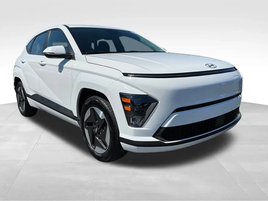 2024 Hyundai Kona Electric SE photo 1