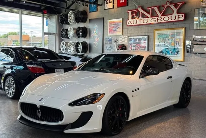2013 Maserati Granturismo MC photo 1