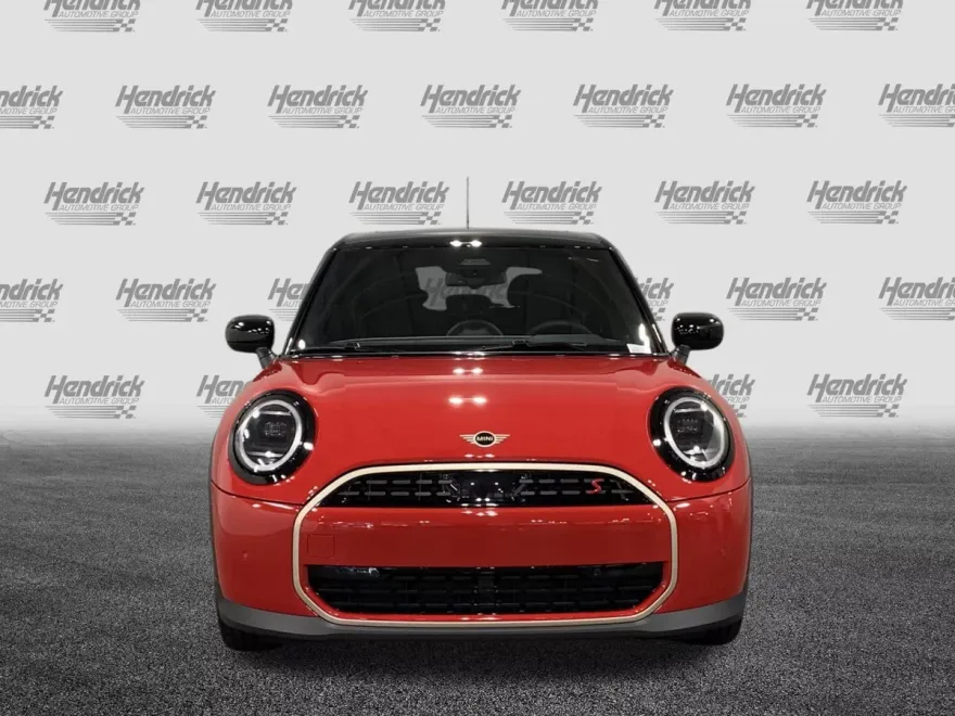 2025 Mini Cooper 4 Door Hardtop S photo 1