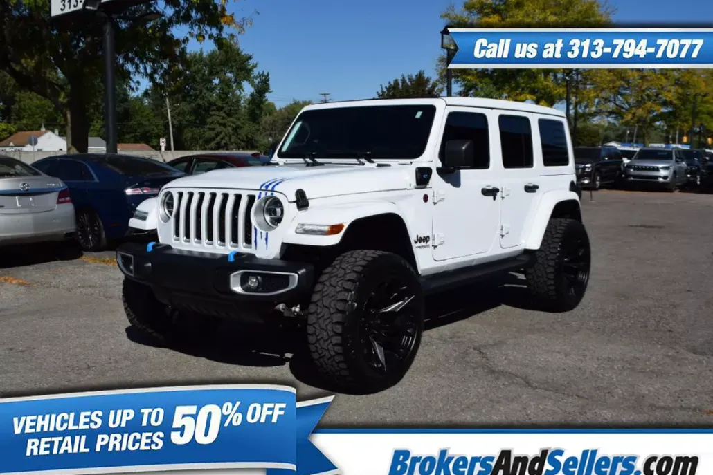 2022 Jeep Wrangler 4xe Unlimited Sahara photo 1