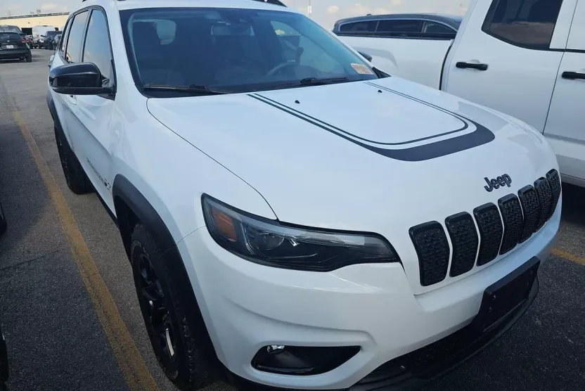 2022 Jeep Cherokee Latitude photo 1