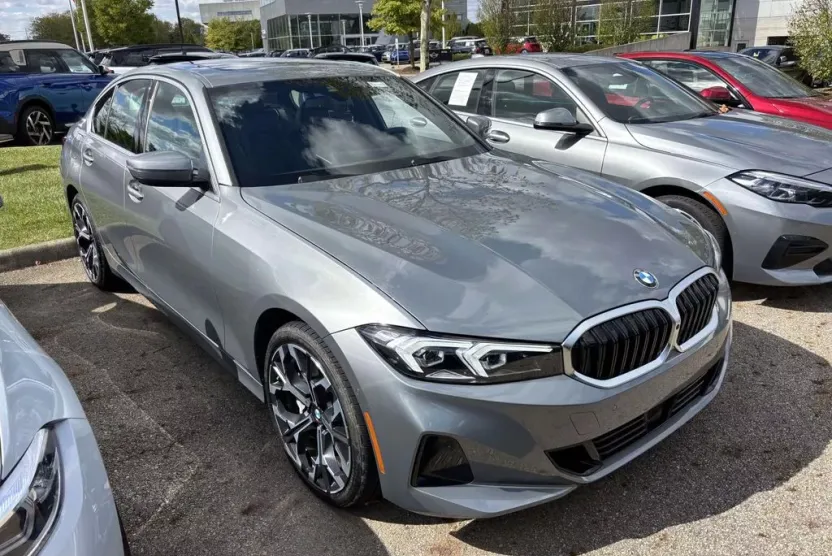 2025 Bmw 330i xDrive photo 1