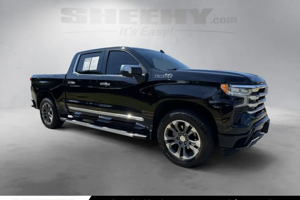 2023 Chevrolet Silverado 1500 High Country photo 1