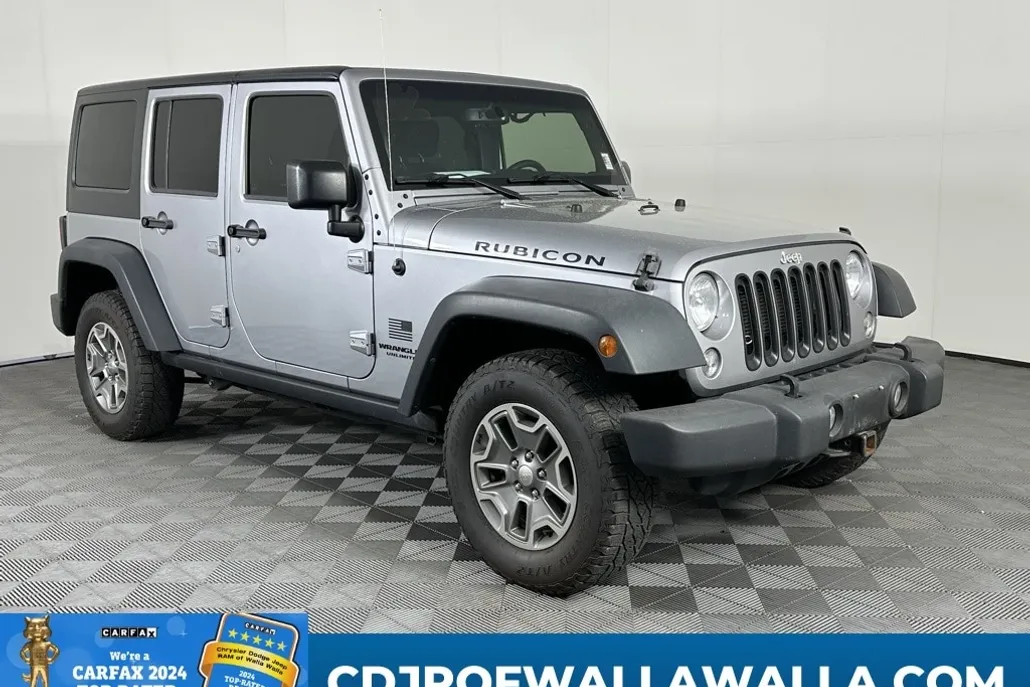 2015 Jeep Wrangler Unlimited Rubicon photo 1