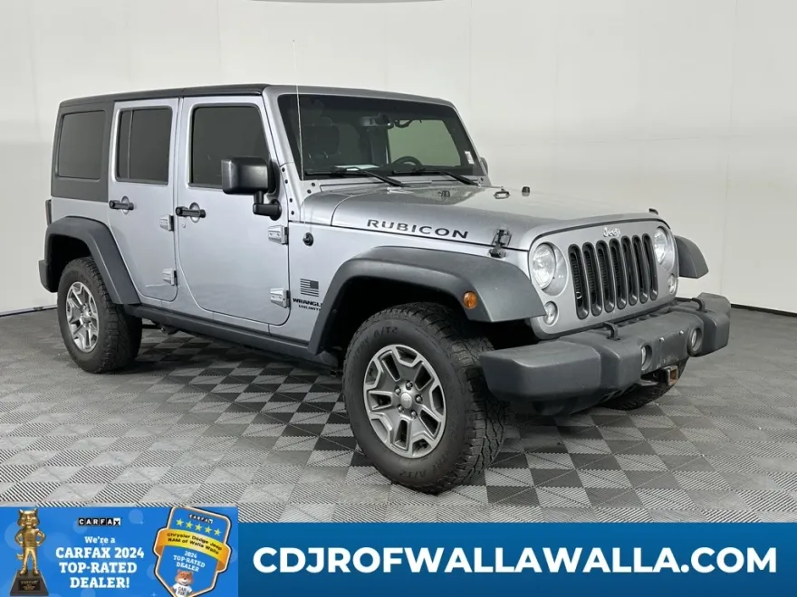 2015 Jeep Wrangler Unlimited Rubicon photo 1