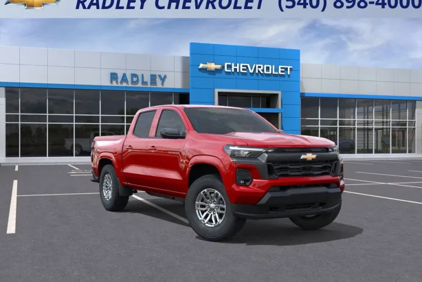 2026 Chevrolet Colorado LT photo 1