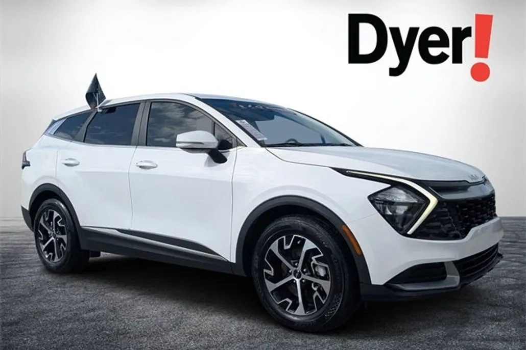 2023 Kia Sportage EX photo 1