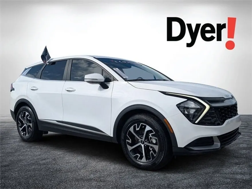 2023 Kia Sportage EX photo 1