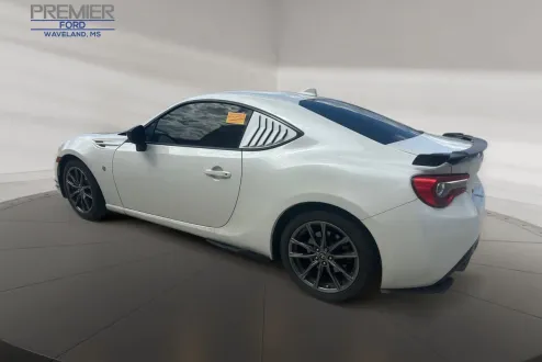 2017 Toyota GR86 Special Edition photo 3
