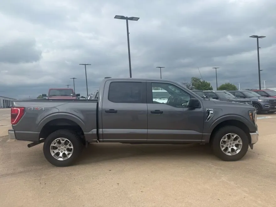 2023 Ford F-150 XLT photo 1