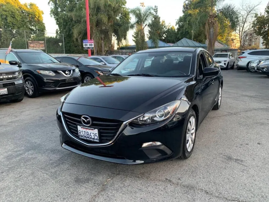 2014 Mazda Mazda3 i Sport photo 1