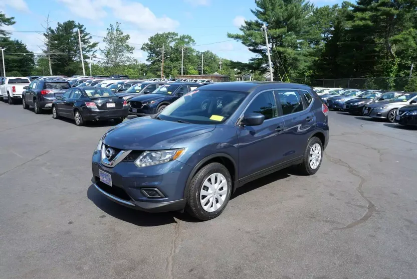 2016 Nissan Rogue S photo 1
