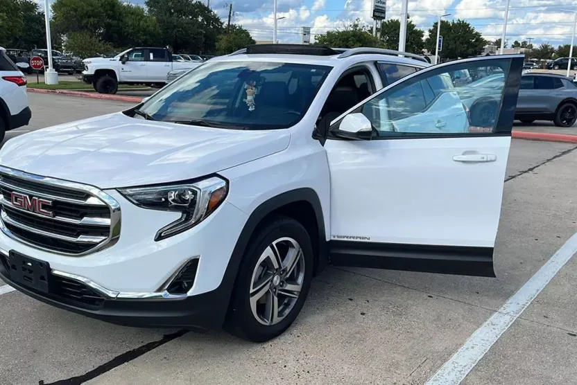 2021 Gmc Terrain SLT photo 1