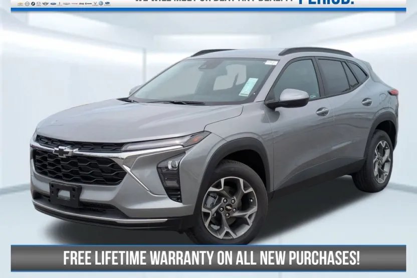 2025 Chevrolet Trax LT photo 1
