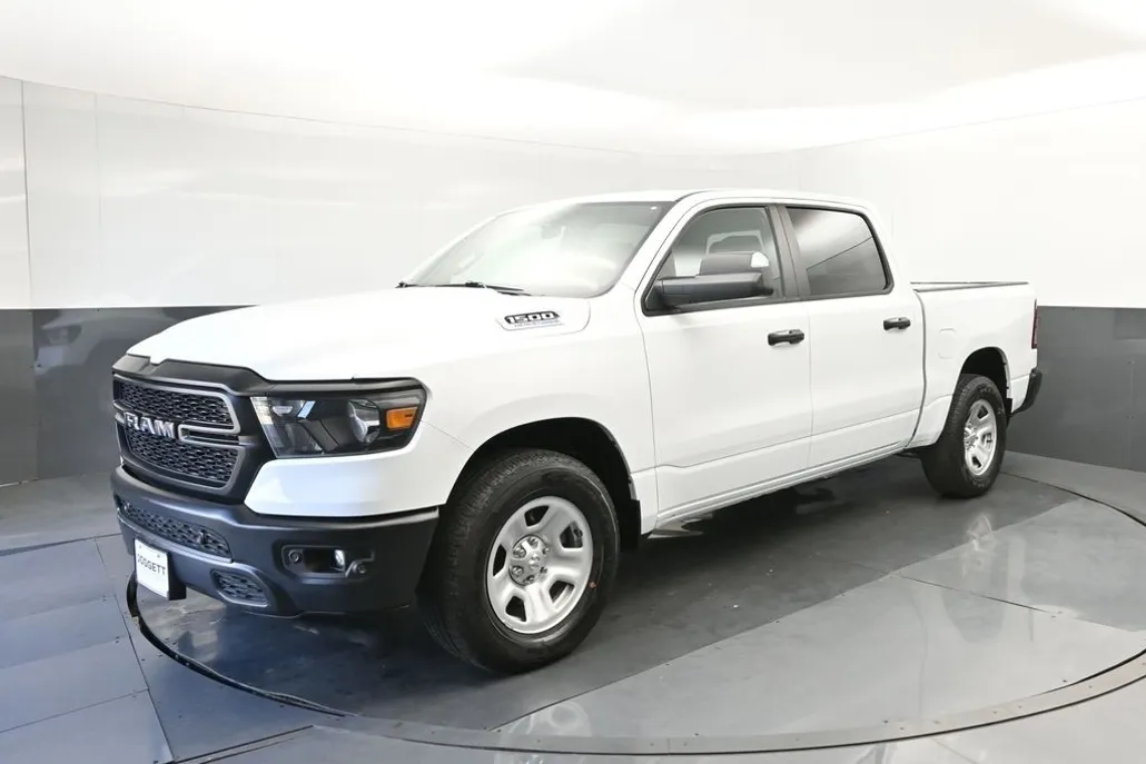 2024 Ram 1500 Tradesman photo 1