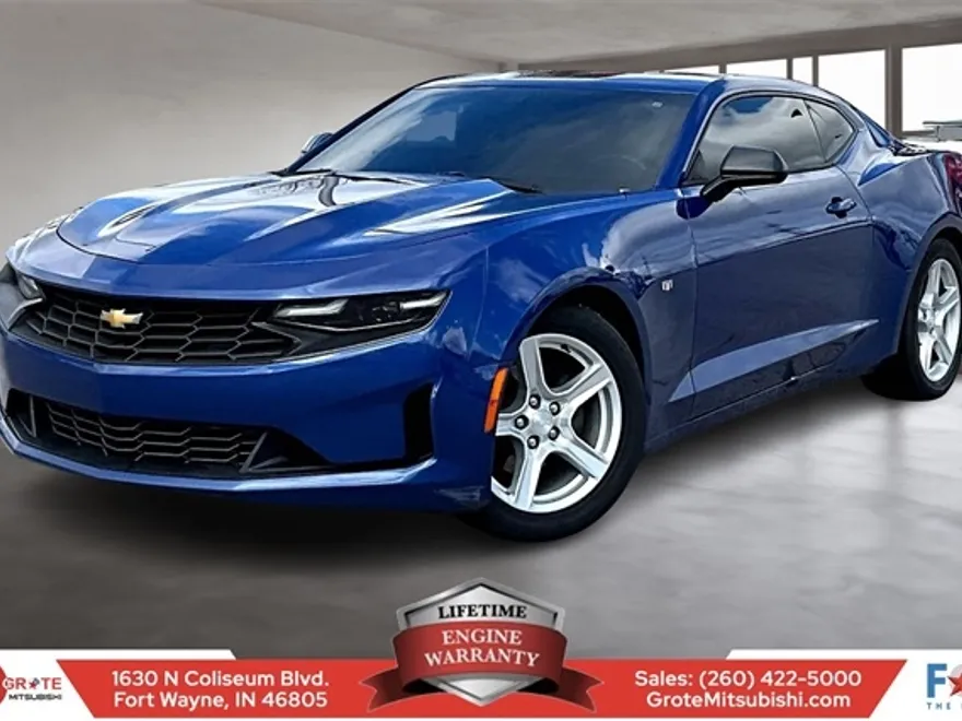 2020 Chevrolet Camaro 1LT photo 1