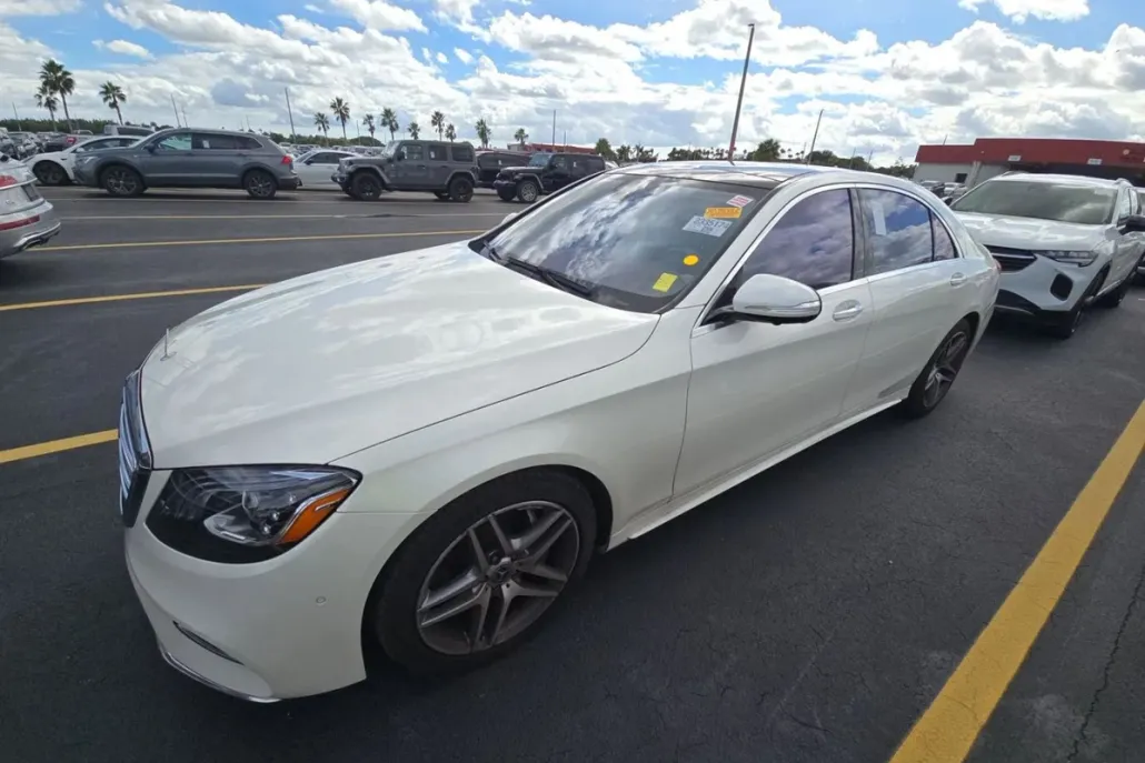 2018 Mercedes Benz S 560 photo 1