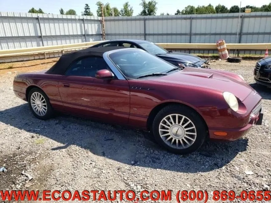 2004 Ford Thunderbird Deluxe photo 1
