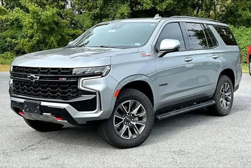 2023 Chevrolet Tahoe Z71 photo 1