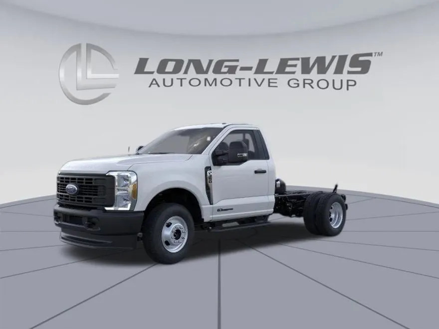2026 Ford F-350 photo 1
