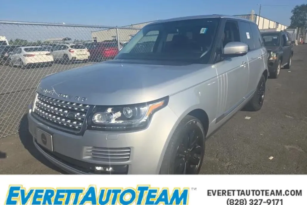 2015 Land Rover Range Rover HSE photo 1