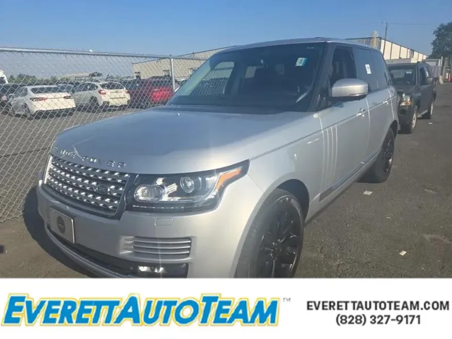 2015 Land Rover Range Rover HSE photo 1