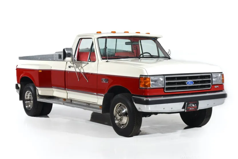 1990 Ford F-350 XLT Lariat photo 1
