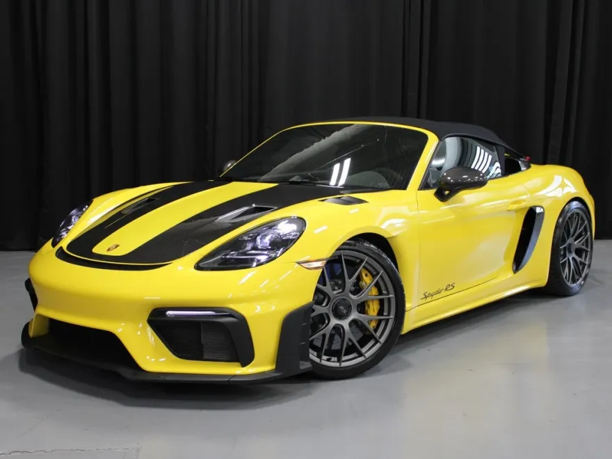 2025 Porsche Boxster Spyder photo 1