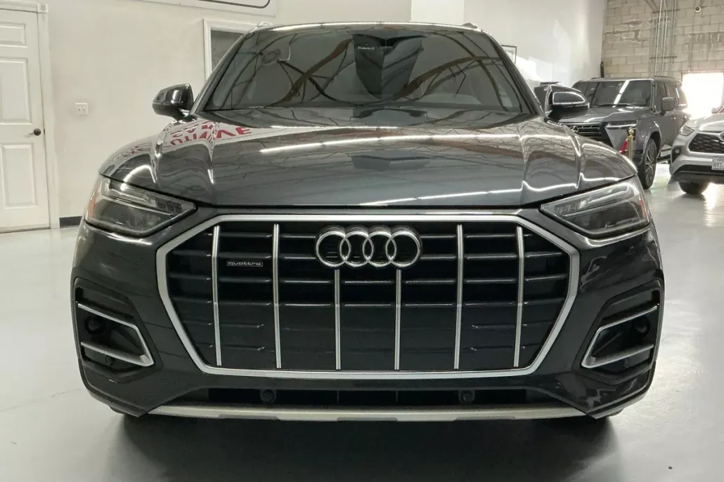 2021 Audi Q5 45 Premium photo 1