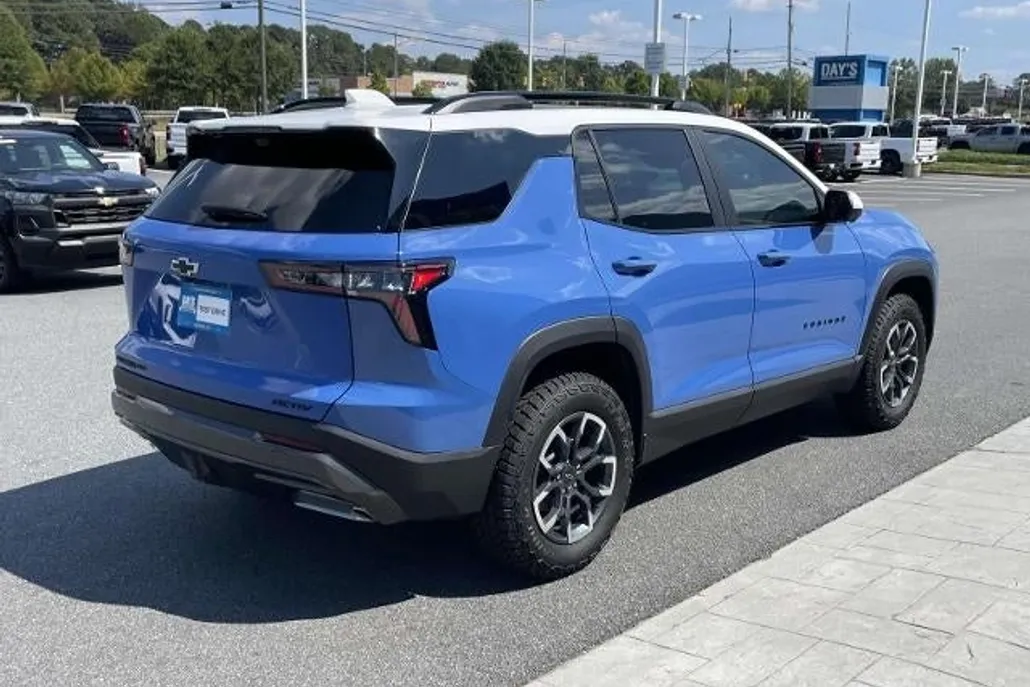 2025 Chevrolet Equinox ACTIV photo 1