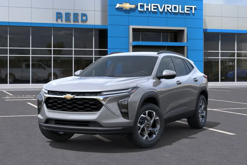 2026 Chevrolet Trax LT photo 1