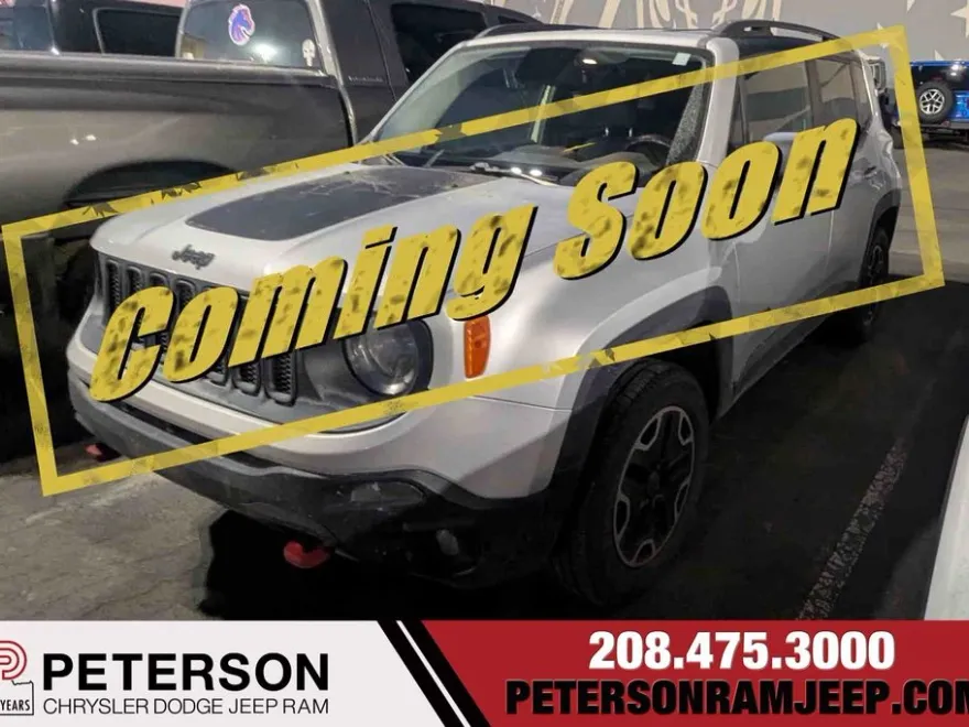 2016 Jeep Renegade Trailhawk photo 1