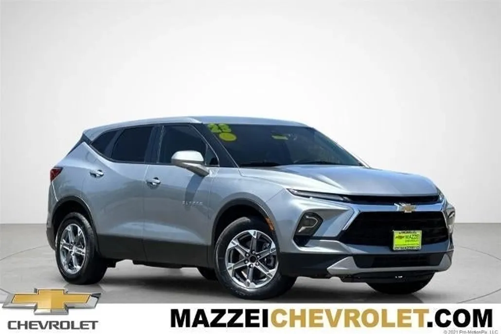 2023 Chevrolet Blazer 2LT photo 1
