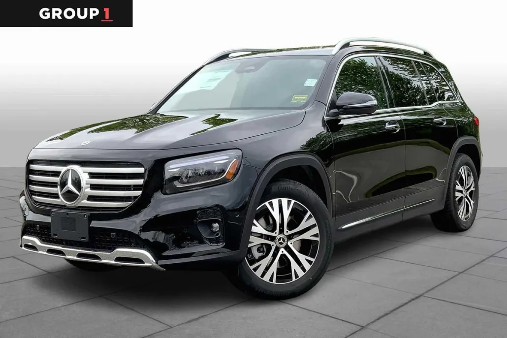 2025 Mercedes Benz GLB 250 4MATIC photo 1