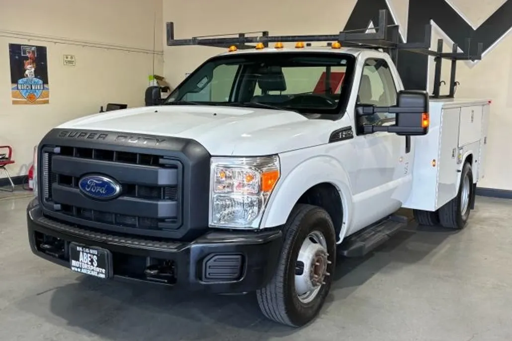 2014 Ford F-350 photo 1