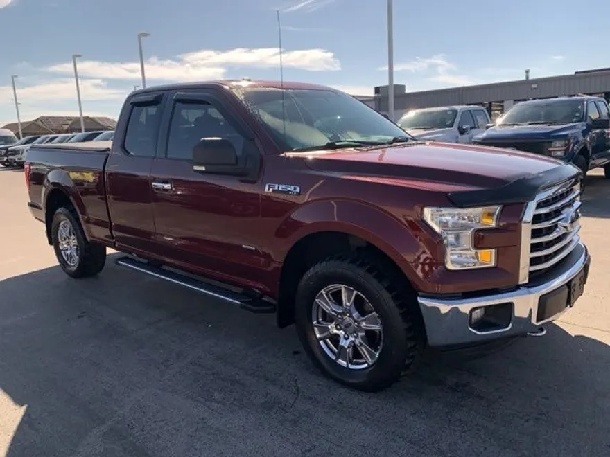 2015 Ford F-150 XLT photo 1