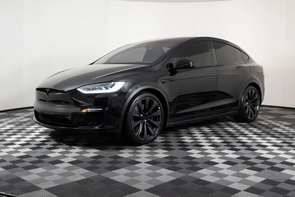 2022 Tesla Model X photo 1