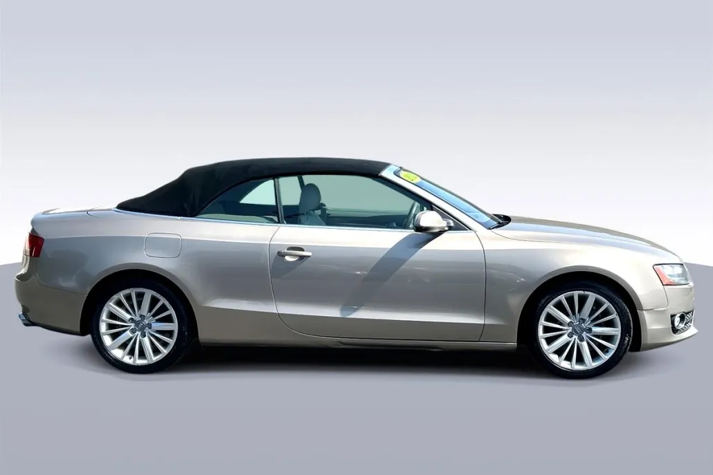2011 Audi A5 Cabriolet 2.0T Premium Plus photo 1