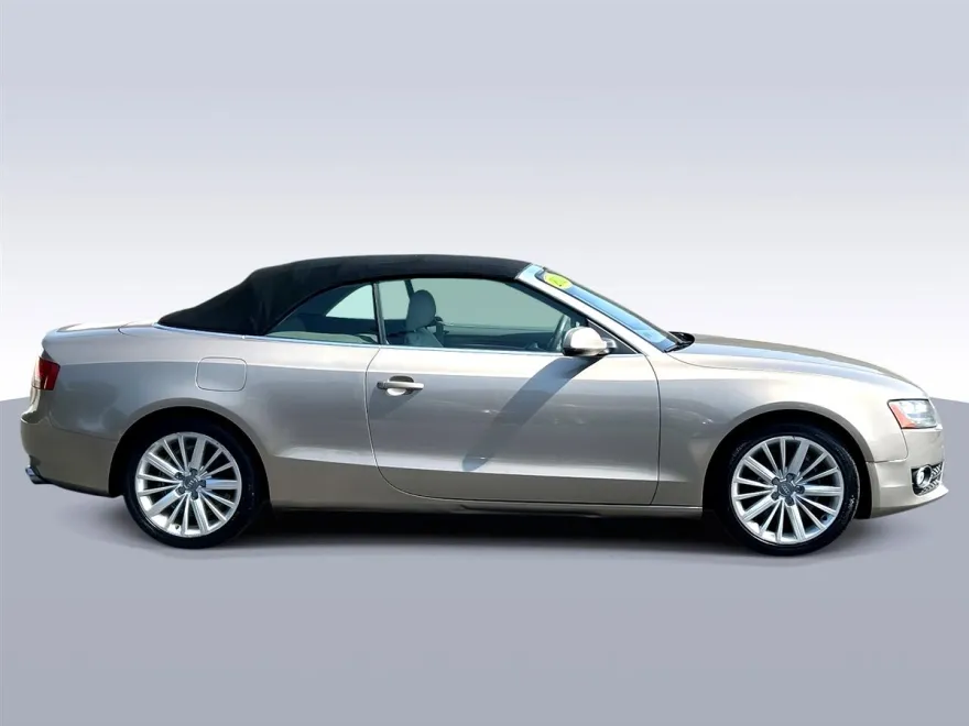 2011 Audi A5 Cabriolet 2.0T Premium Plus photo 1