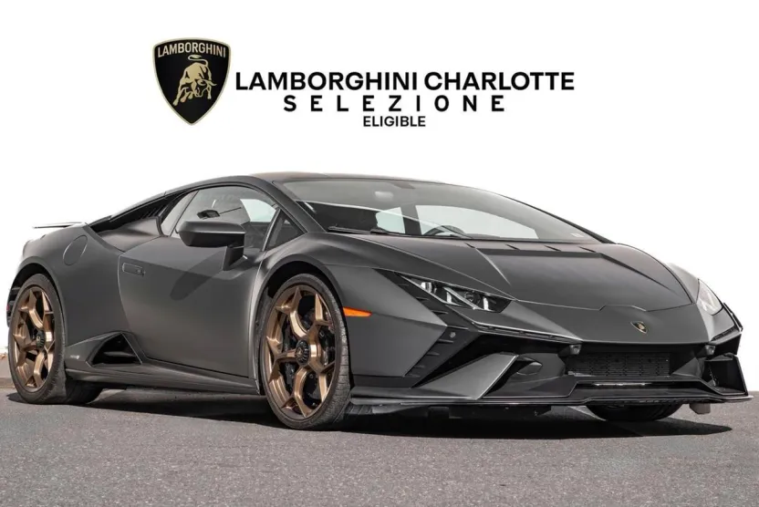 2023 Lamborghini Huracan Tecnica photo 1