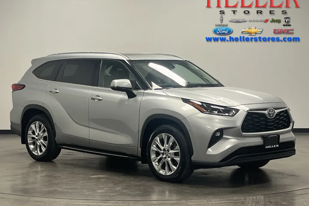 2023 Toyota Highlander Hybrid Limited photo 1