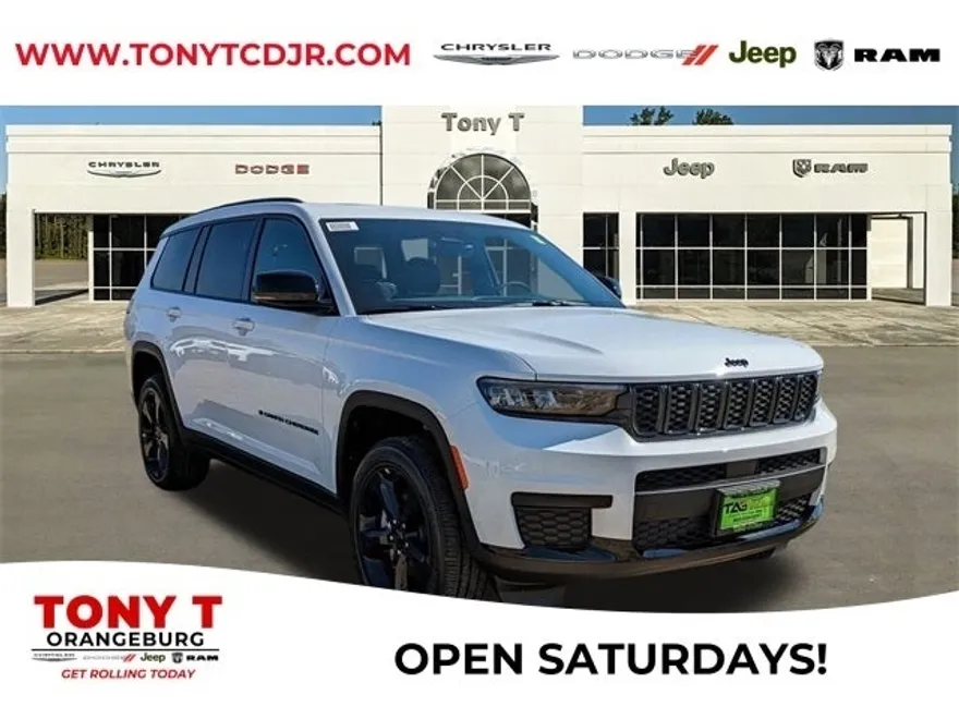 2025 Jeep Grand Cherokee Altitude photo 1
