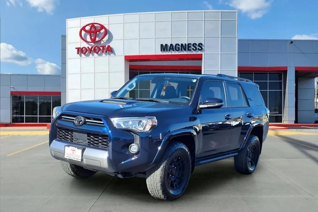 2023 Toyota 4Runner TRD Premium photo 1