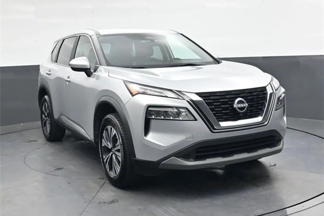 2023 Nissan Rogue SV photo 1