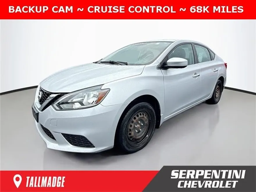 2016 Nissan Sentra SV photo 1