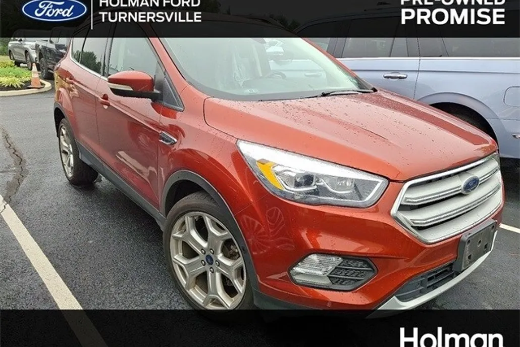 2019 Ford Escape Titanium photo 1